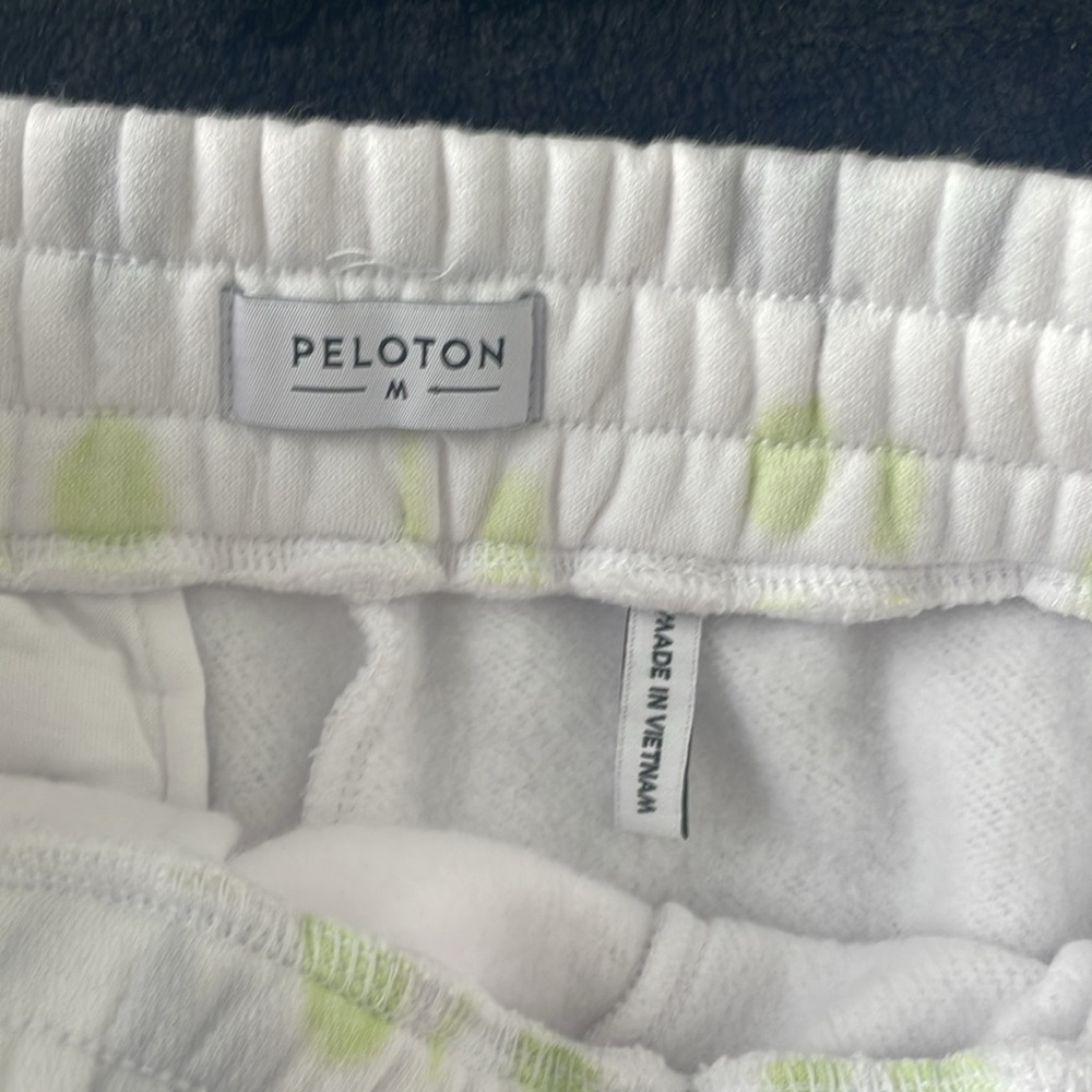 Peloton sweat shorts - Picture 5 of 6